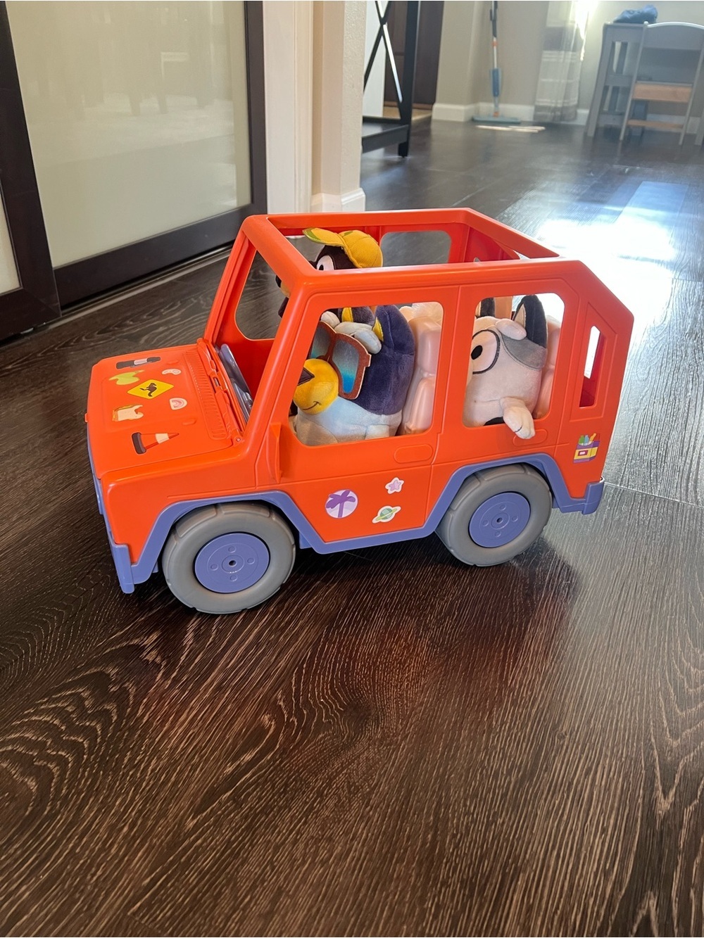 Bluey Car with Friends